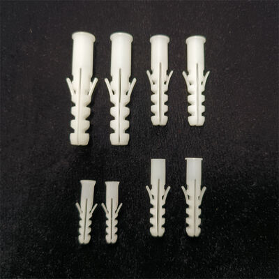 Qualità Cable Tray Winged Nylon Plastic Expansion Anchor For Electrical Cable Management Fixing Fabbrica